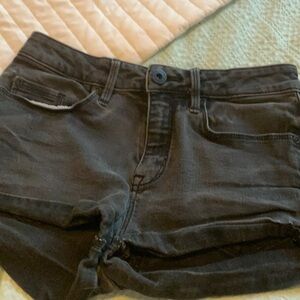 🔥🔥🔥🔥Cute black jean shorts